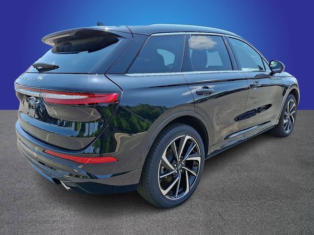 New 2024 Lincoln Corsair Grand Touring w/ Equipment Group 301A AWD/4WD image 3
