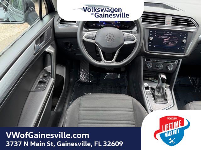 Certified 2024 Volkswagen Tiguan S image 16