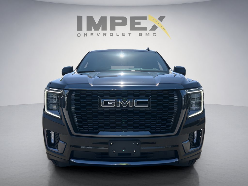 Used 2023 GMC Yukon Denali Ultimate AWD/4WD image 8