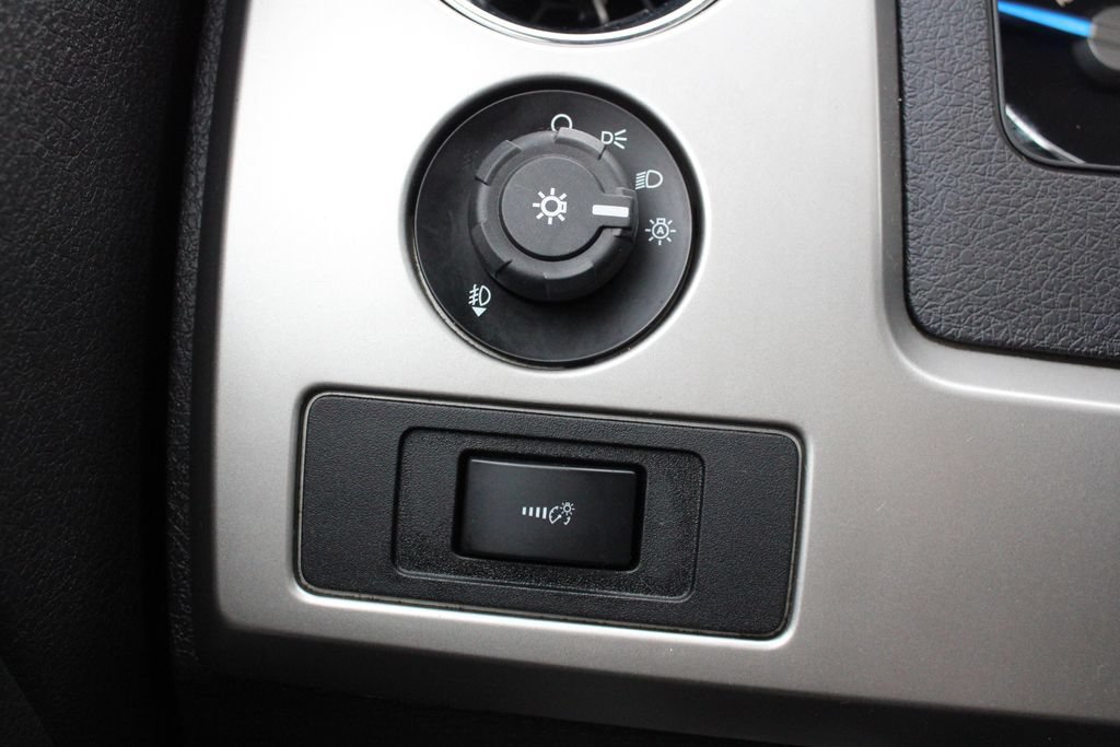 Used 2013 Ford F150 Lariat w/ Luxury Equipment Group AWD/4WD image 11
