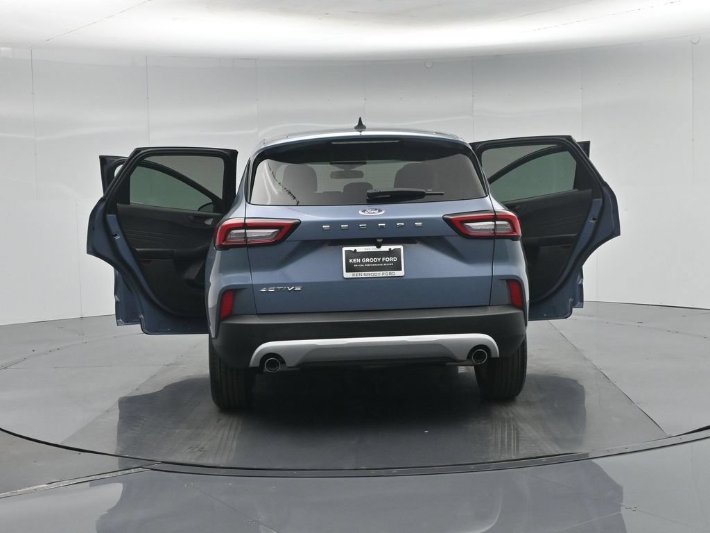Certified 2023 Ford Escape Active FWD image 34