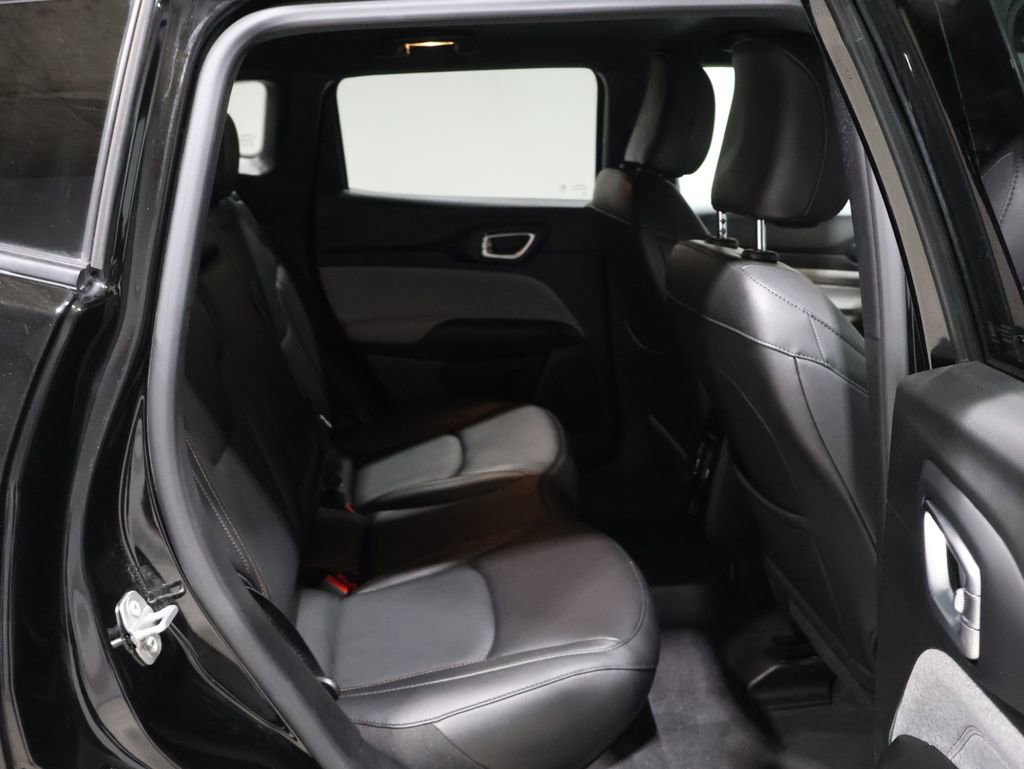 Certified 2023 Jeep Compass Latitude image 20