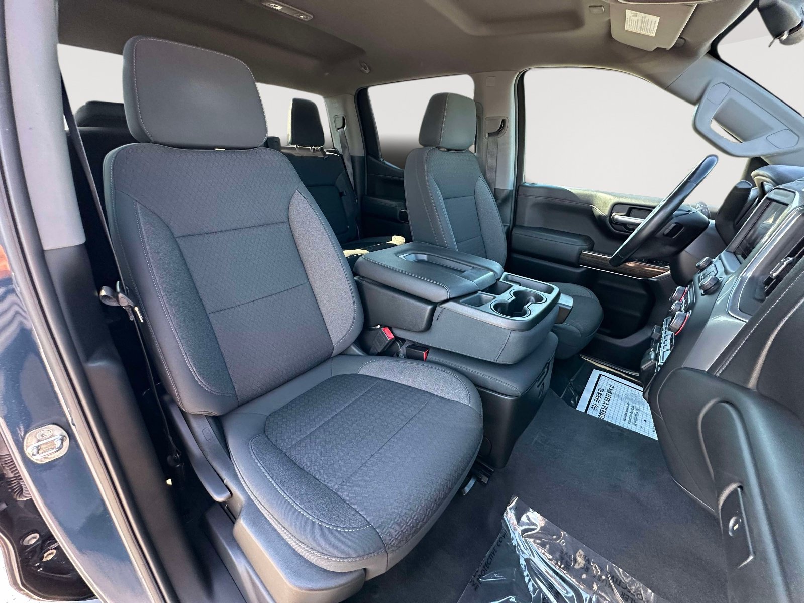 Used 2020 Chevrolet Silverado 1500 RST AWD/4WD image 25