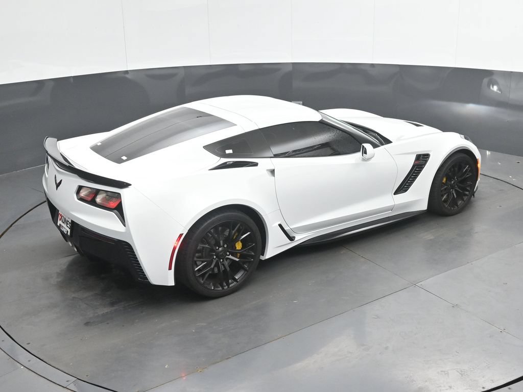 Used 2017 Chevrolet Corvette Z06 RWD image 32
