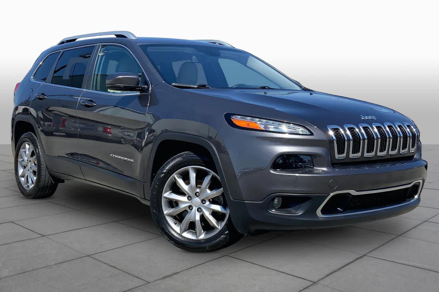 Used 2018 Jeep Cherokee Limited FWD image 3