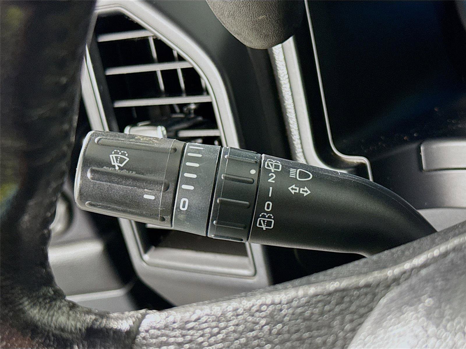 Used 2021 Ford Expedition XL image 5