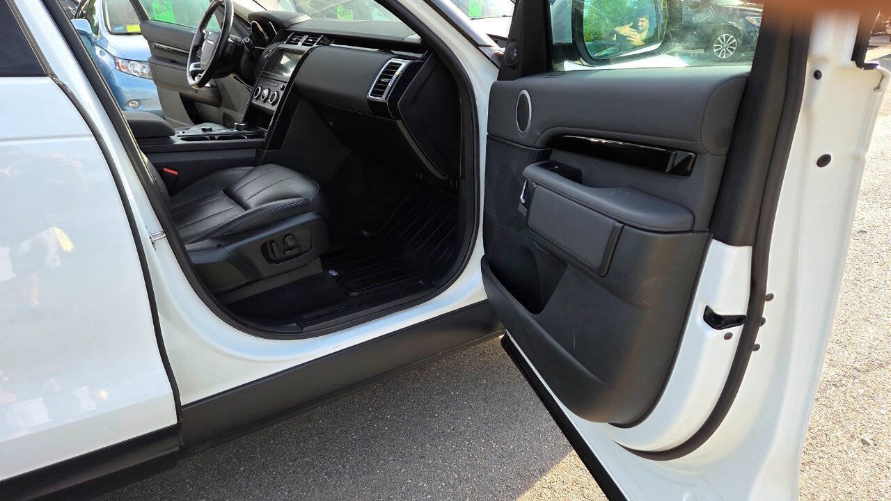Used 2019 Land Rover Discovery SE AWD/4WD image 50