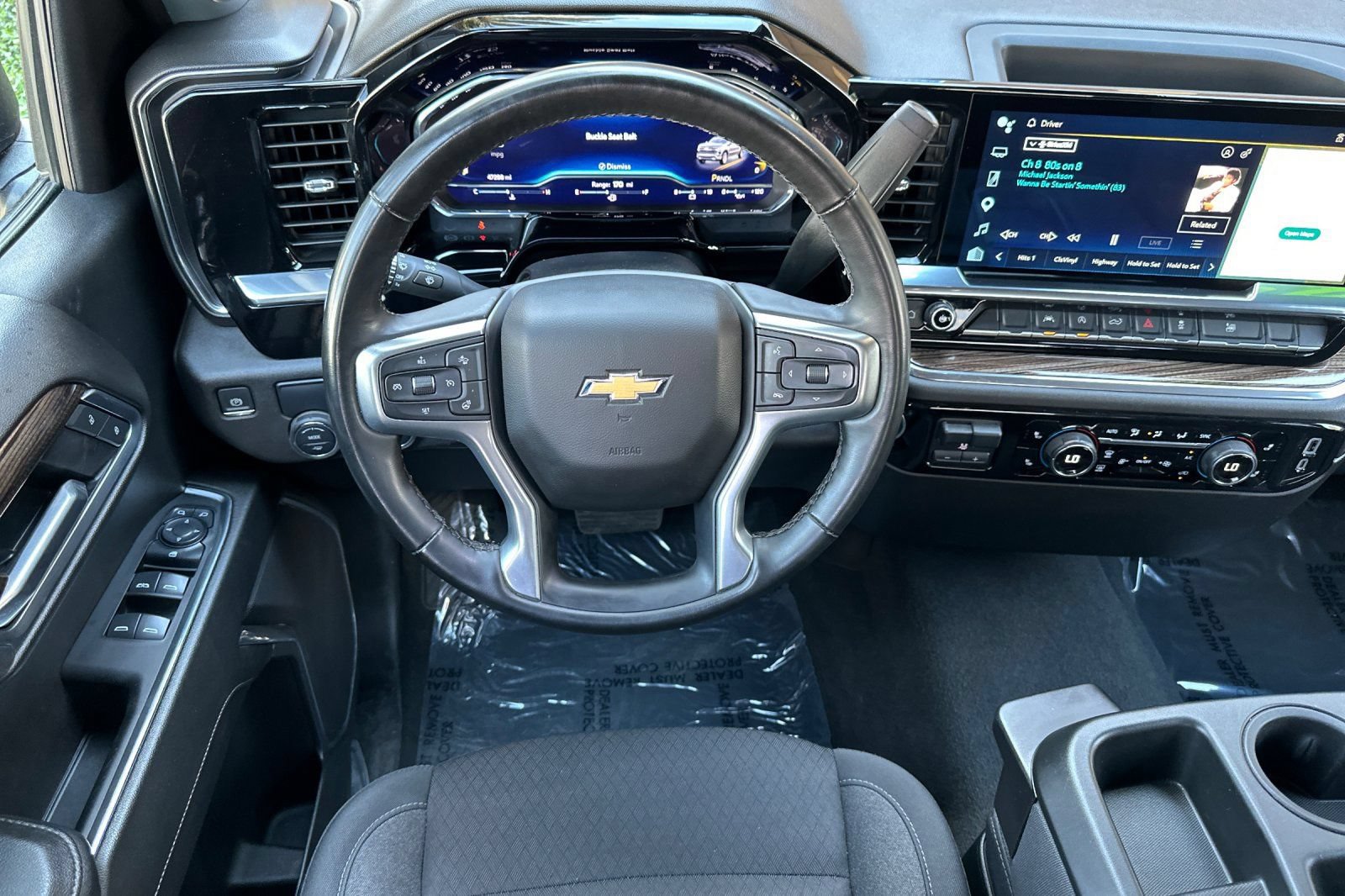 Certified 2025 Chevrolet Silverado 1500 LT RWD image 15