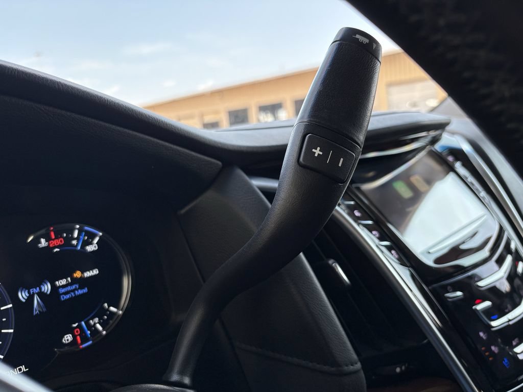 Used 2019 Cadillac Escalade Premium Luxury w/ LPO, Radiant Package RWD image 21