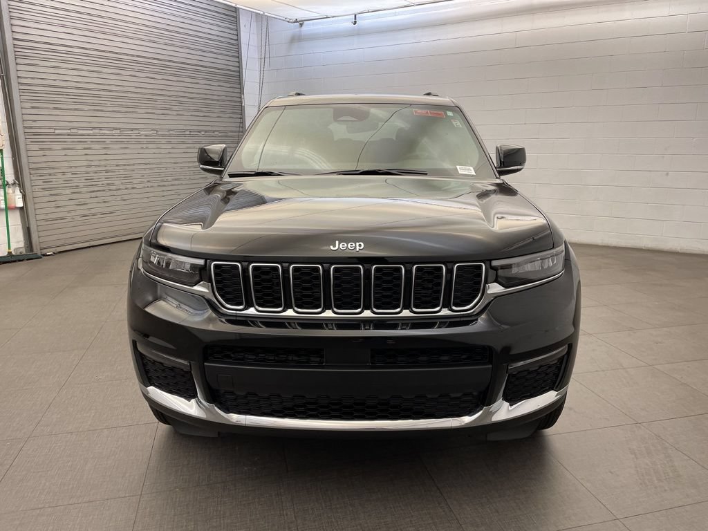New 2025 Jeep Grand Cherokee L Limited RWD image 6