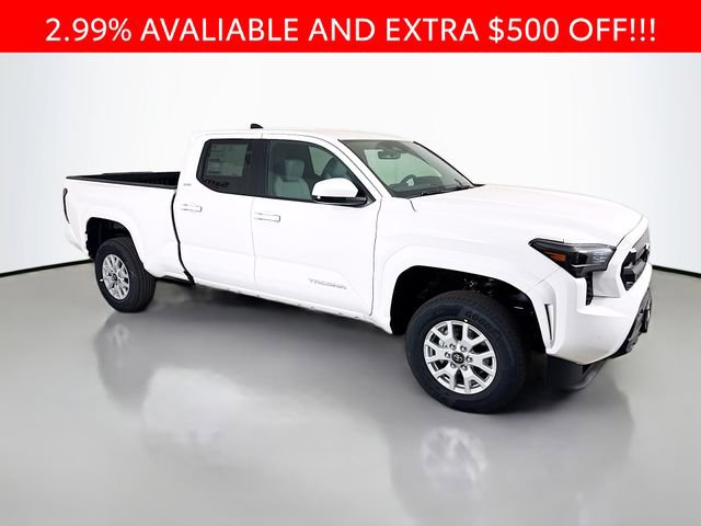 New 2025 Toyota Tacoma SR5