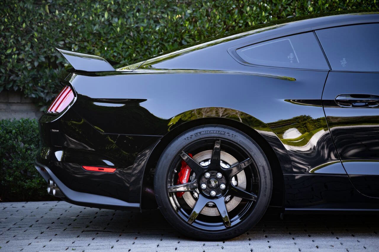 Used 2019 Ford Mustang Shelby GT350R w/ GT350R Equipment Group 920A image 23