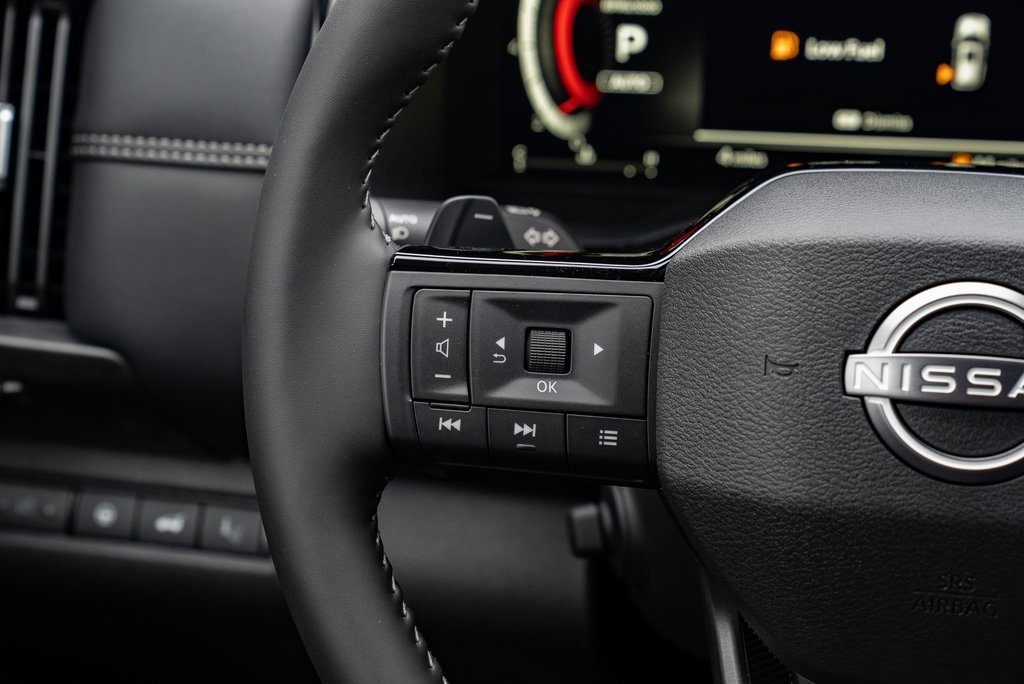 New 2026 Nissan Pathfinder Platinum image 15