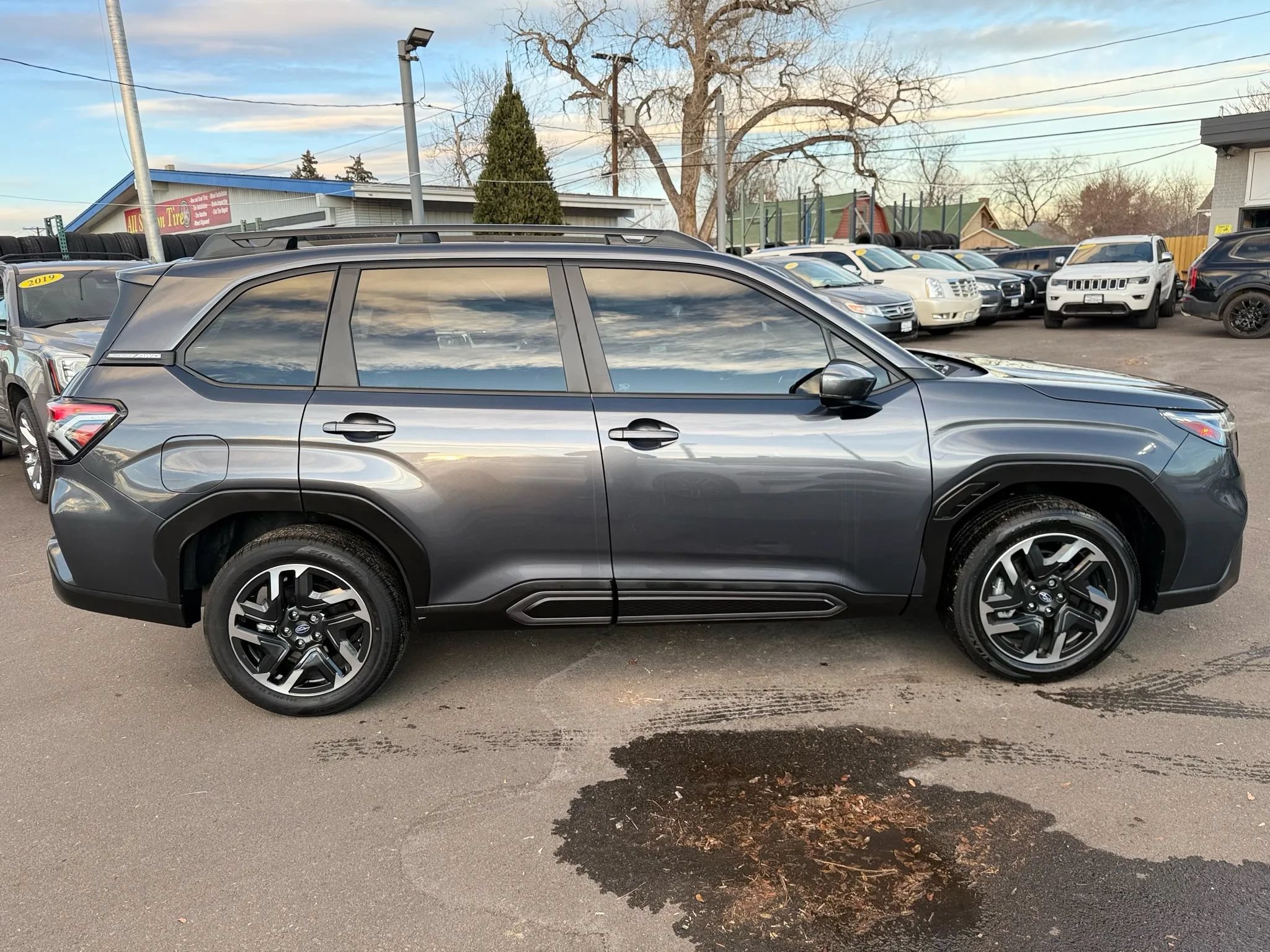 Used 2025 Subaru Forester Limited AWD/4WD image 10