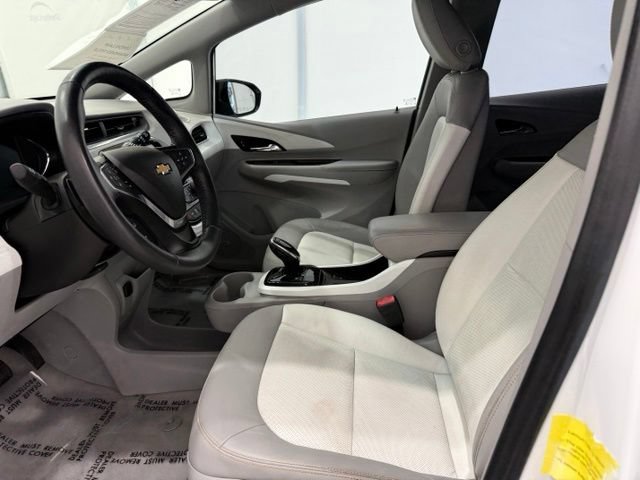 Used 2017 Chevrolet Bolt Premier w/ Driver Confidence II Package FWD image 10