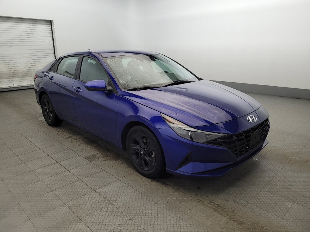 Used 2023 Hyundai Elantra SEL FWD image 13