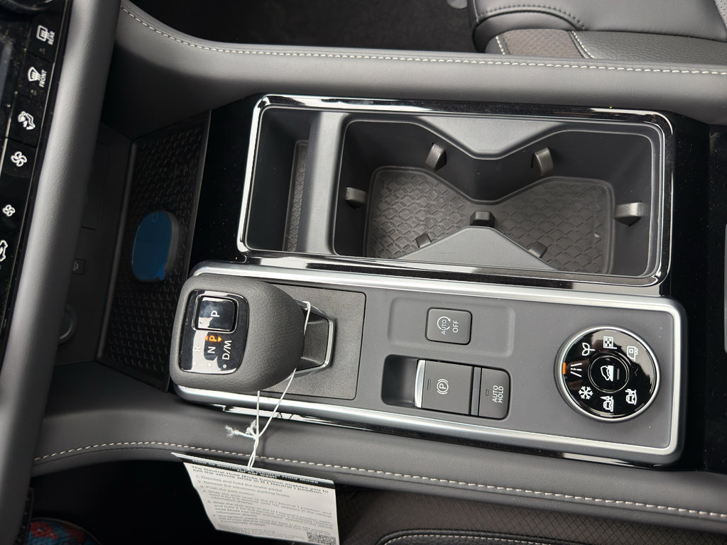 New 2026 Nissan Pathfinder SL image 22