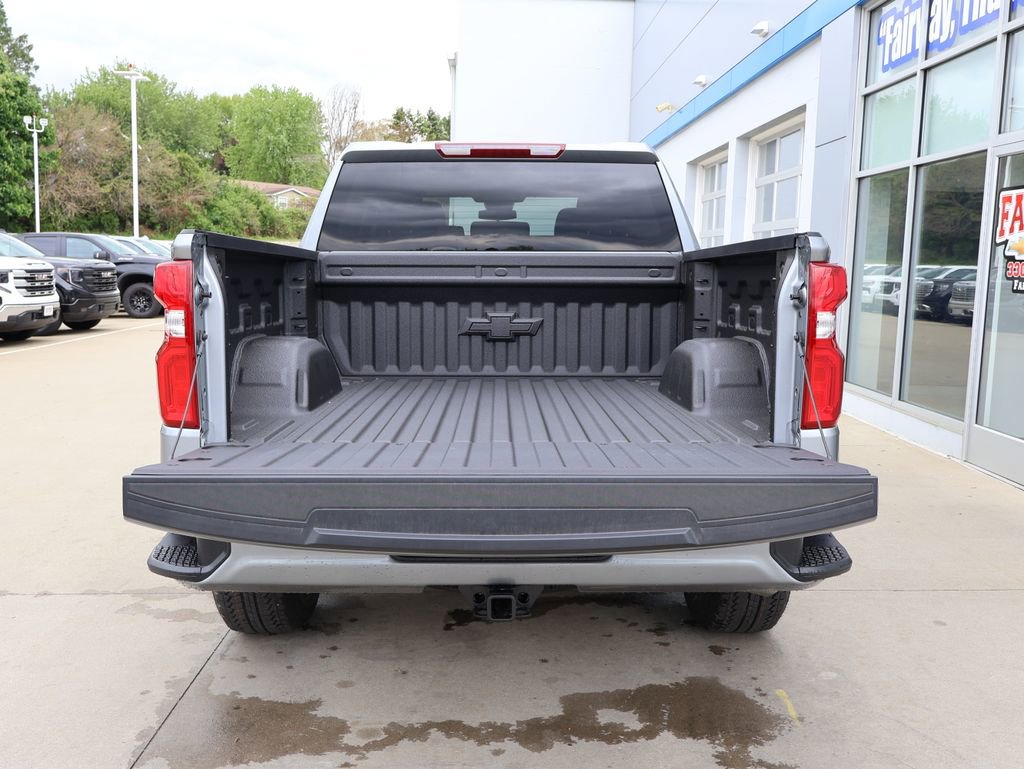 New 2026 Chevrolet Silverado 1500 RST w/ RST Select Package AWD/4WD image 32