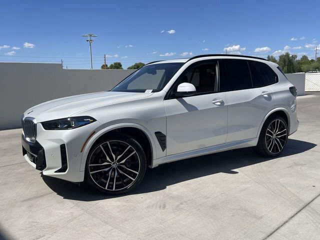 New 2026 BMW X5 xDrive40i w/ M Sport Package video 2