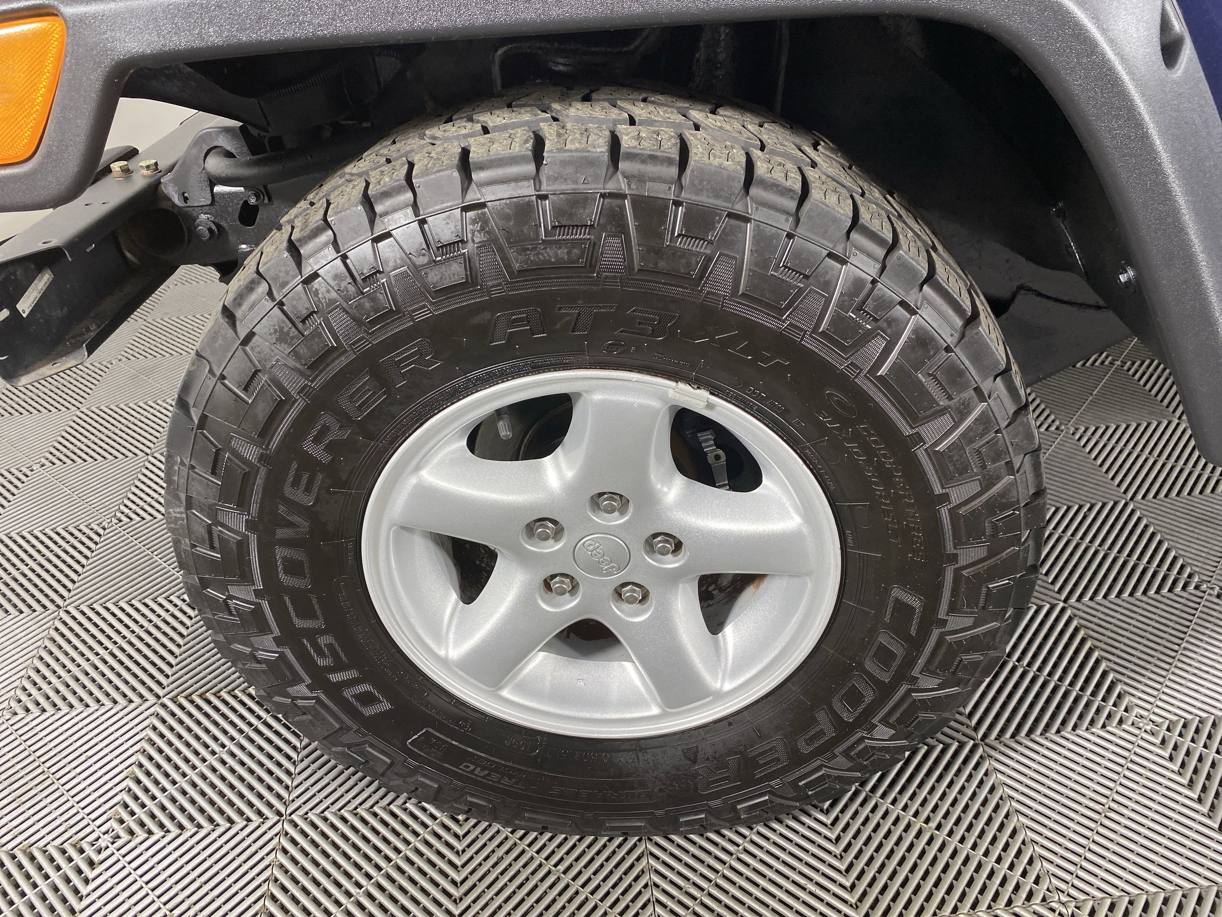 Used 2006 Jeep Wrangler X w/ Tire & Wheel Group (Ecco) image 9