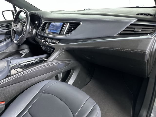 Used 2024 Buick Enclave Premium AWD/4WD image 30