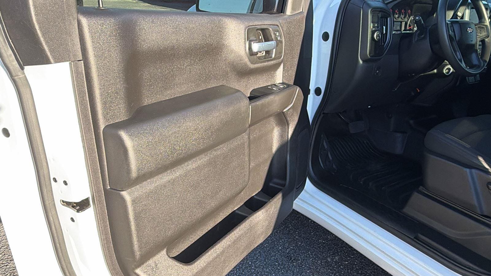 Used 2022 Chevrolet Silverado 1500 W/T RWD image 14
