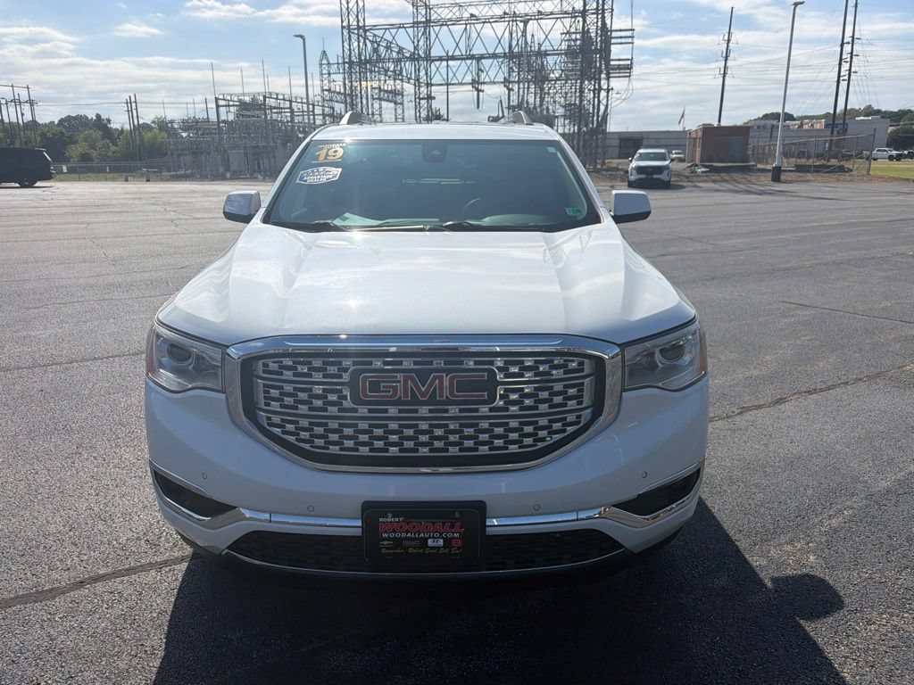 Used 2019 GMC Acadia Denali FWD image 2