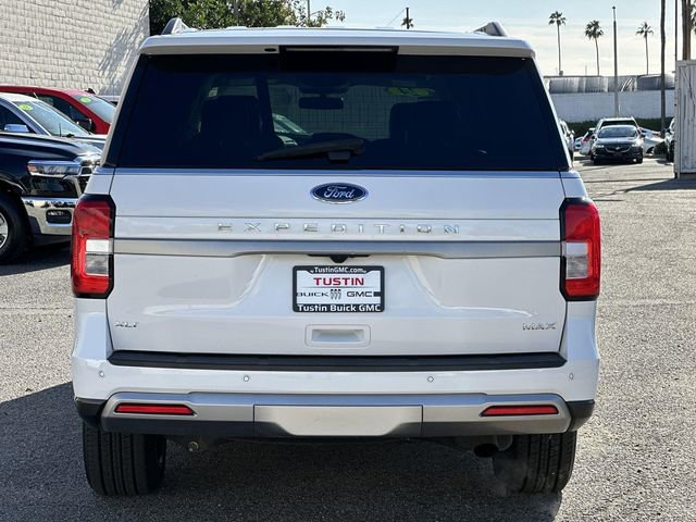 Used 2024 Ford Expedition Max XLT image 5