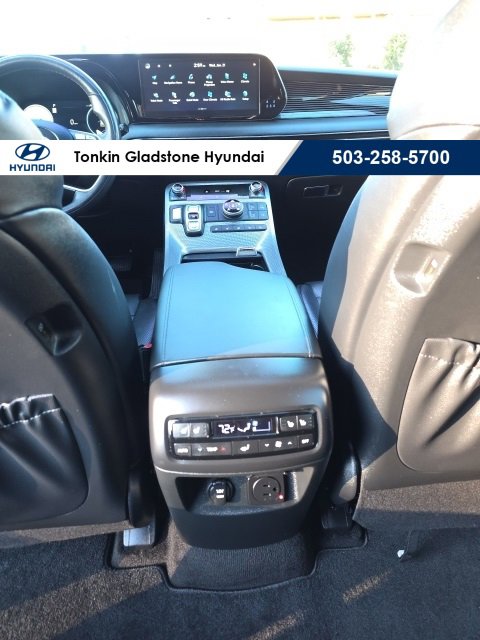 Used 2024 Hyundai Palisade Calligraphy image 32