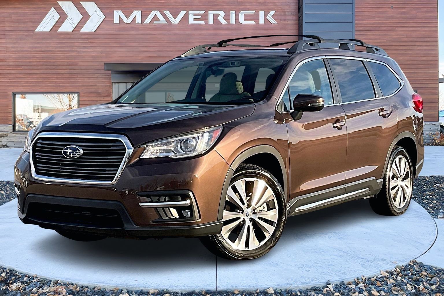 Used 2021 Subaru Ascent Limited w/ Technology Package image 3