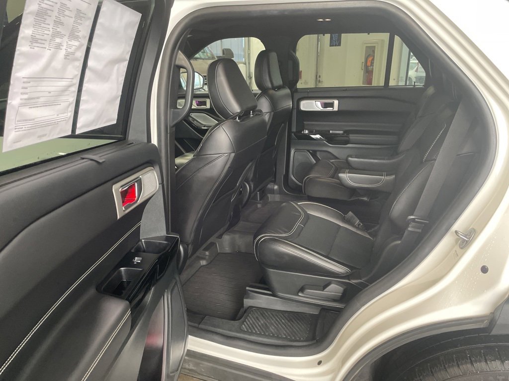Used 2023 Ford Explorer ST w/ Equipment Group 401A image 12
