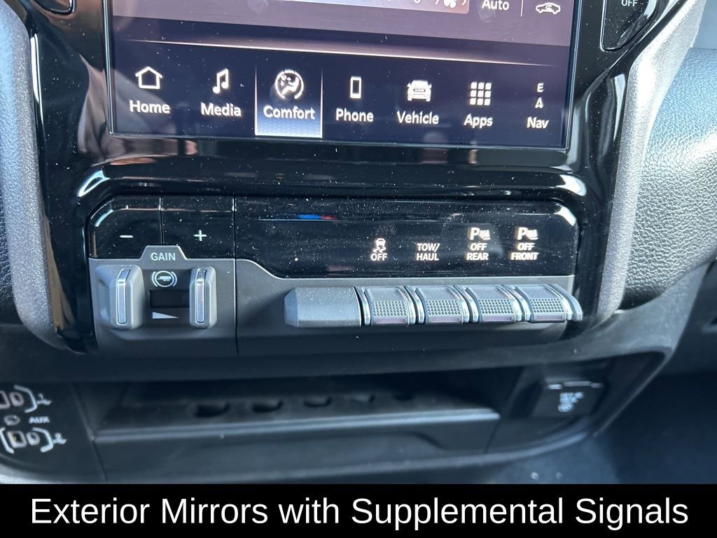 New 2026 RAM 3500 Tradesman AWD/4WD image 34