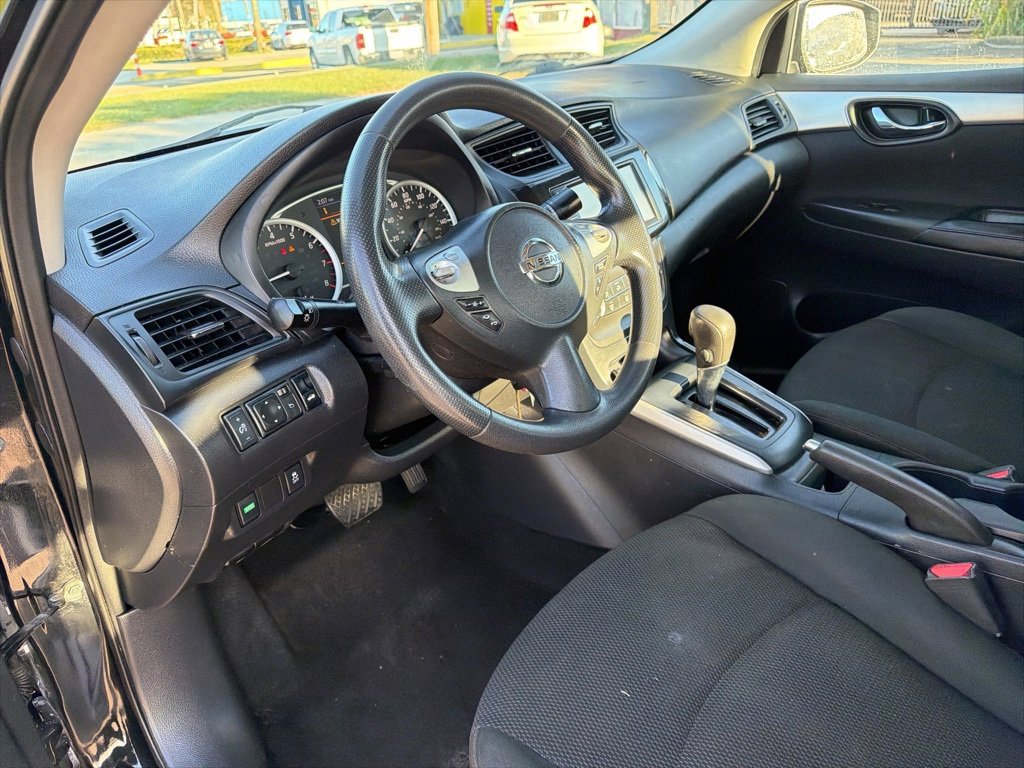 Used 2019 Nissan Sentra S image 7