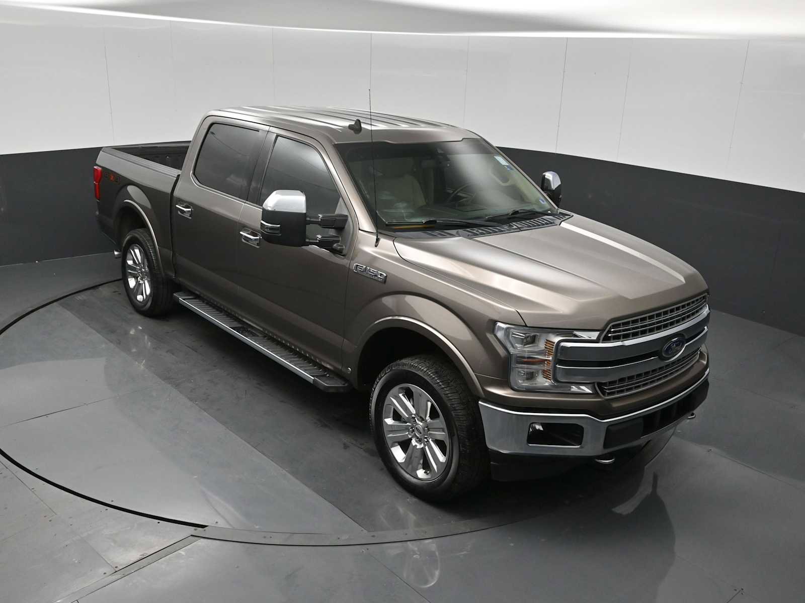 Used 2019 Ford F150 Lariat w/ Equipment Group 502A Luxury image 10