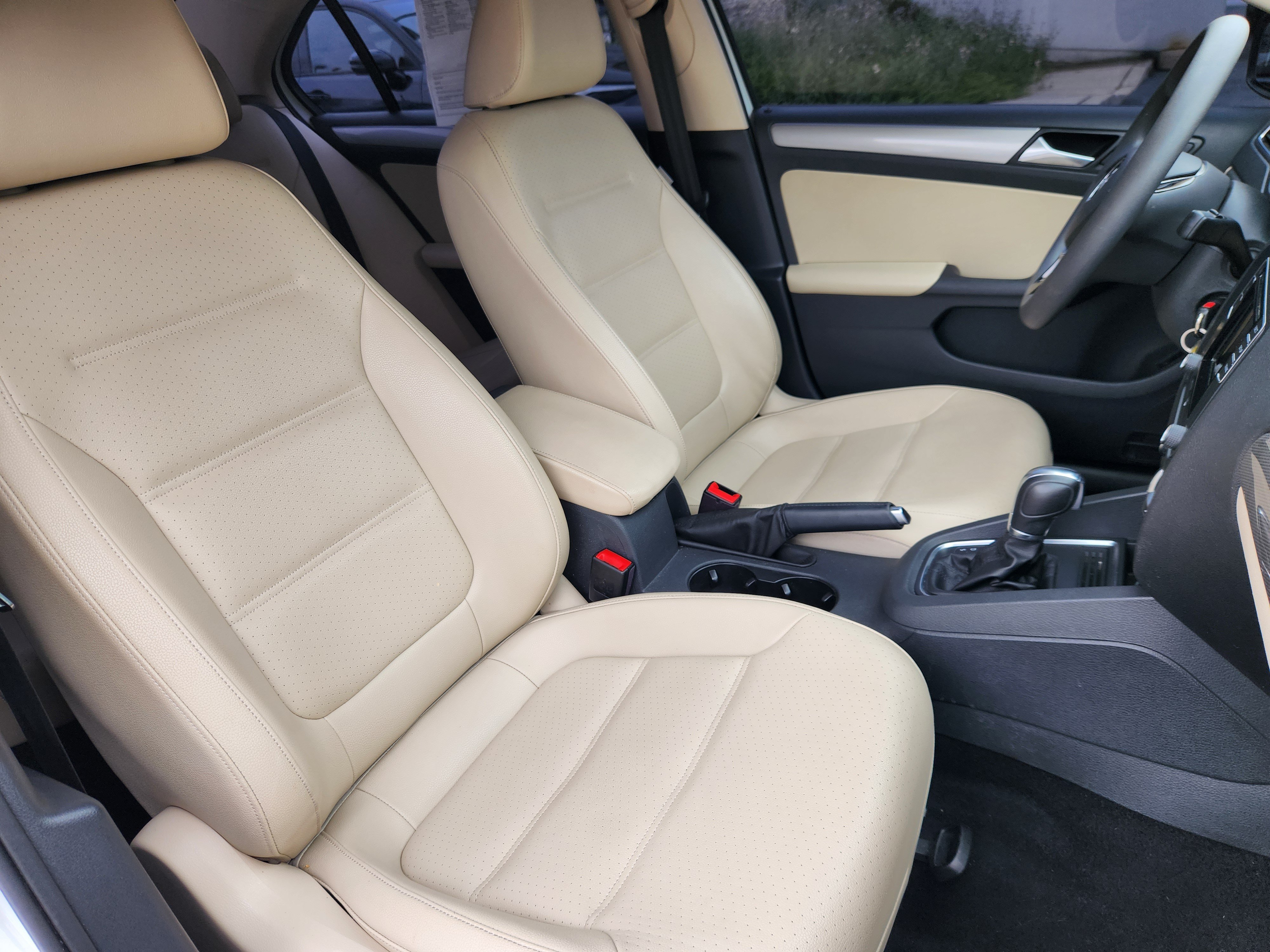 Used 2018 Volkswagen Jetta Wolfsburg Edition FWD image 14