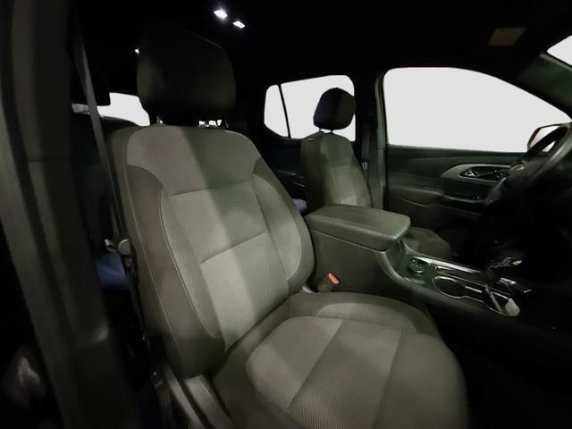 Used 2023 Chevrolet Traverse LT image 29