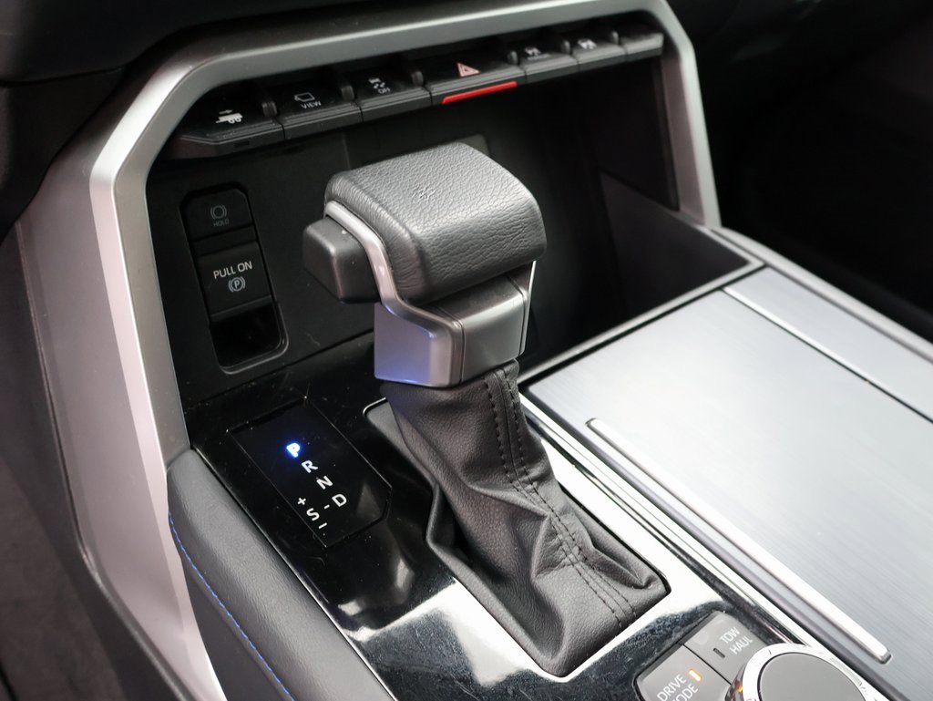 Used 2022 Toyota Tundra Platinum image 34