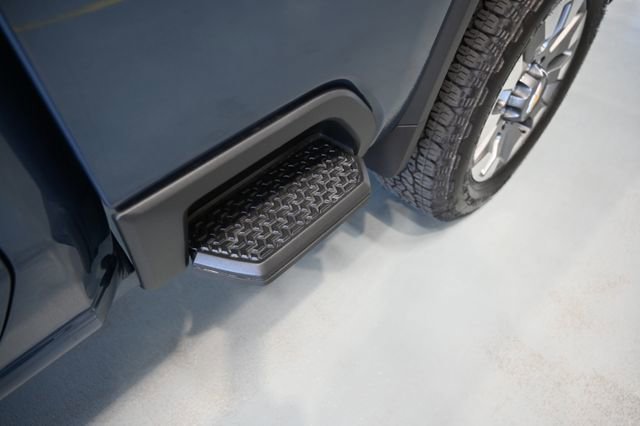 New 2026 Chevrolet Silverado 2500 Custom w/ Custom Value Package AWD/4WD image 25