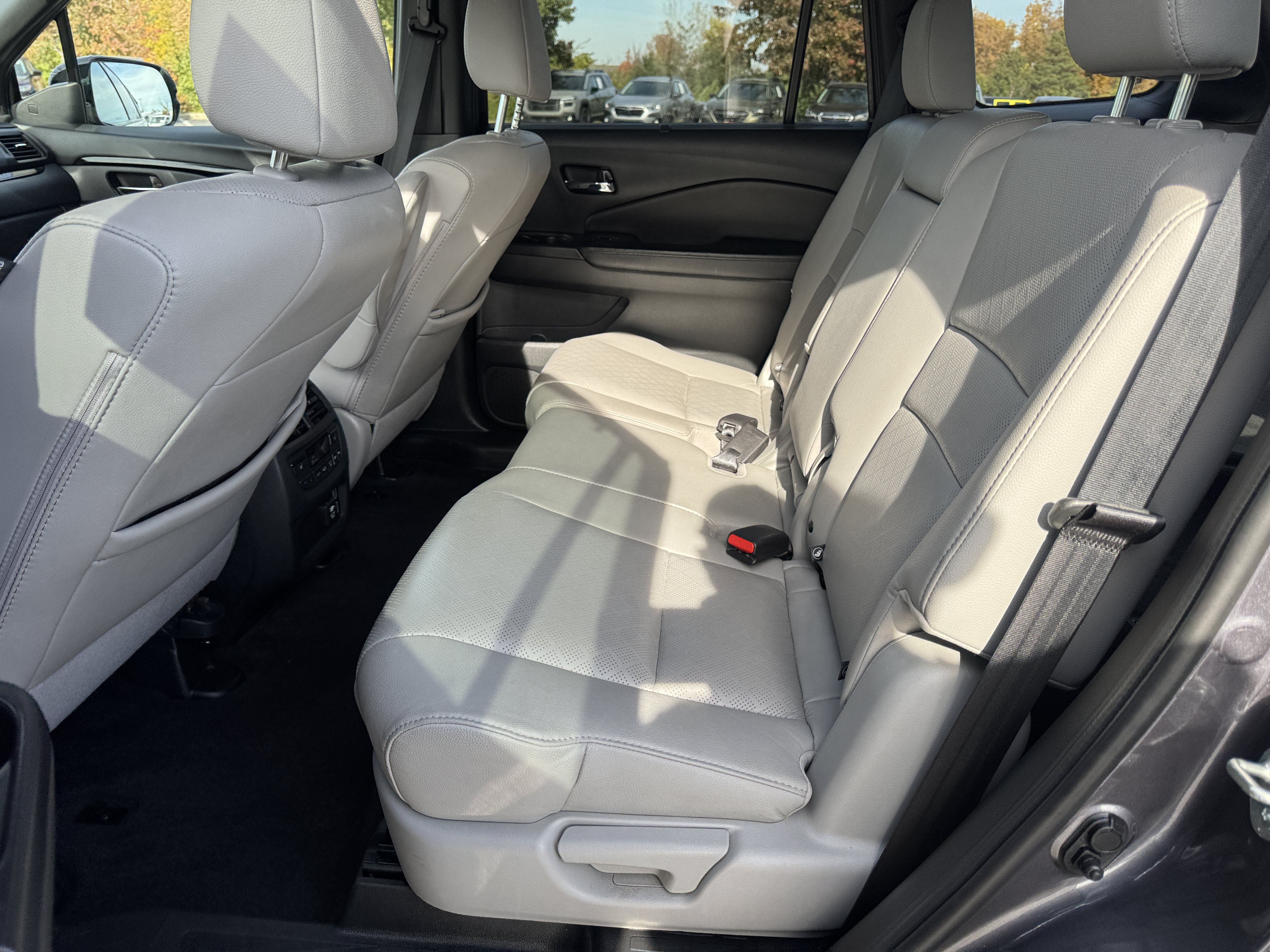 Used 2020 Honda Passport Elite image 12