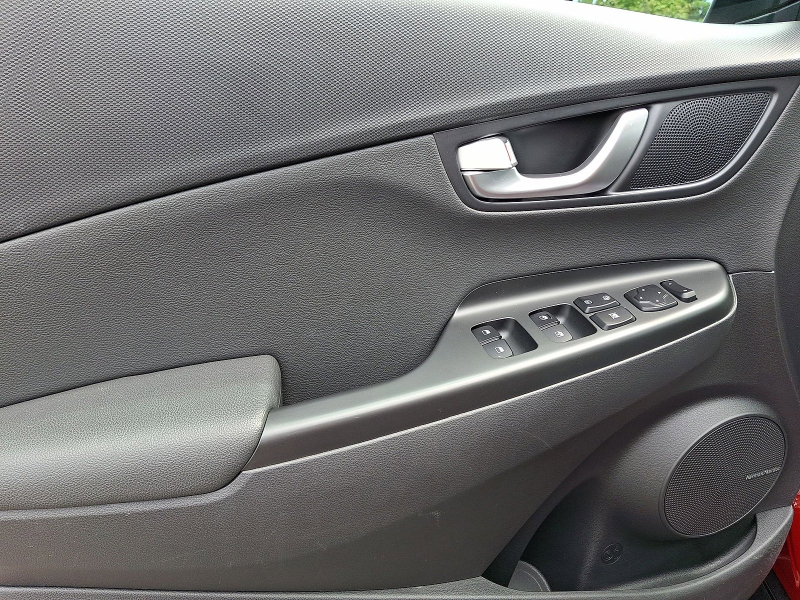 Certified 2023 Hyundai Kona Limited image 16