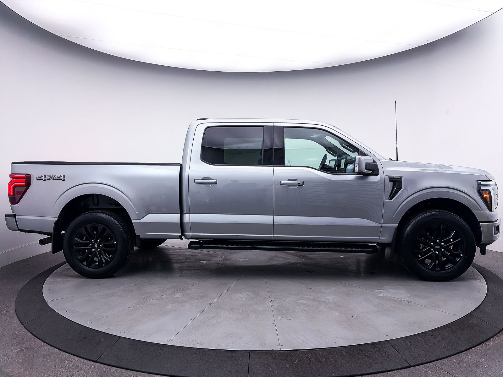 Used 2025 Ford F150 Lariat image 43
