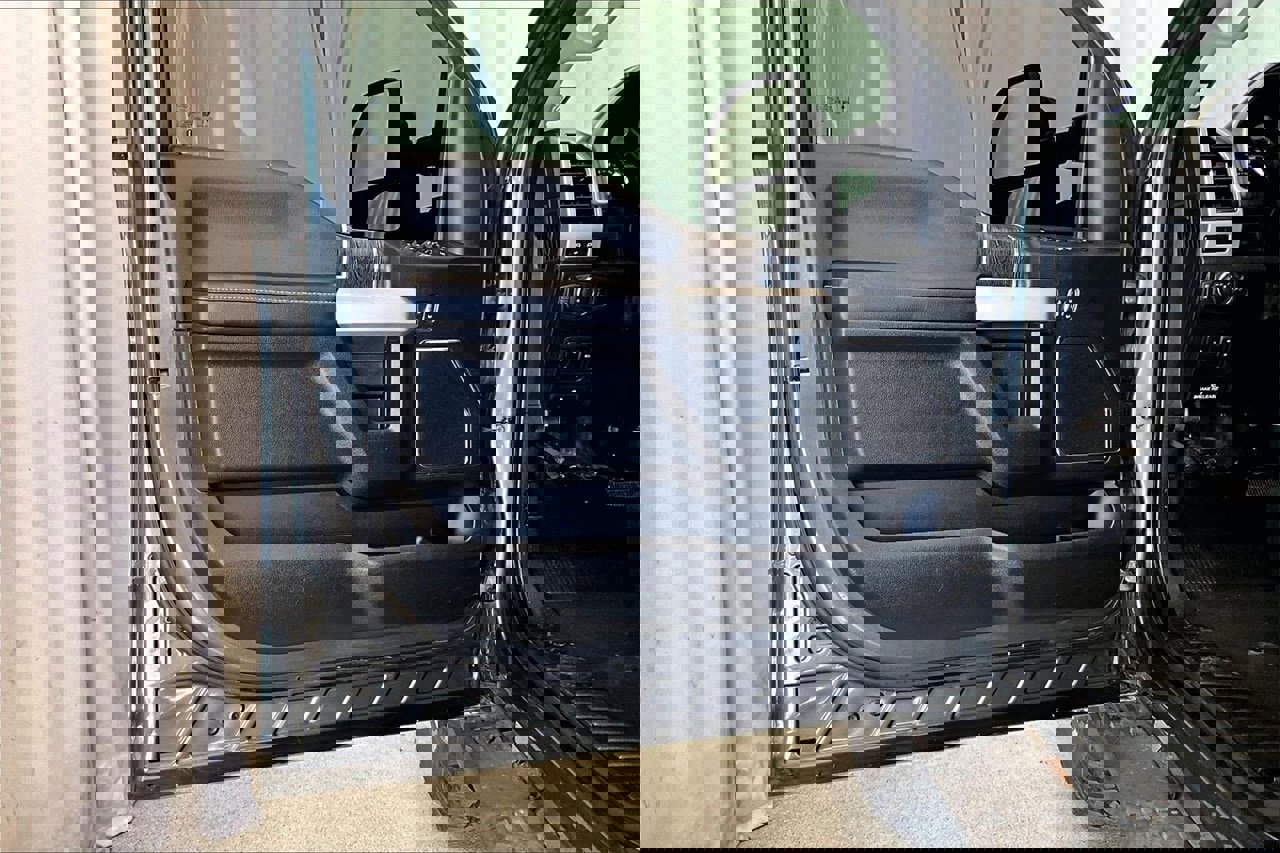 Used 2020 Ford F250 Lariat w/ Tremor Off-Road Package image 20