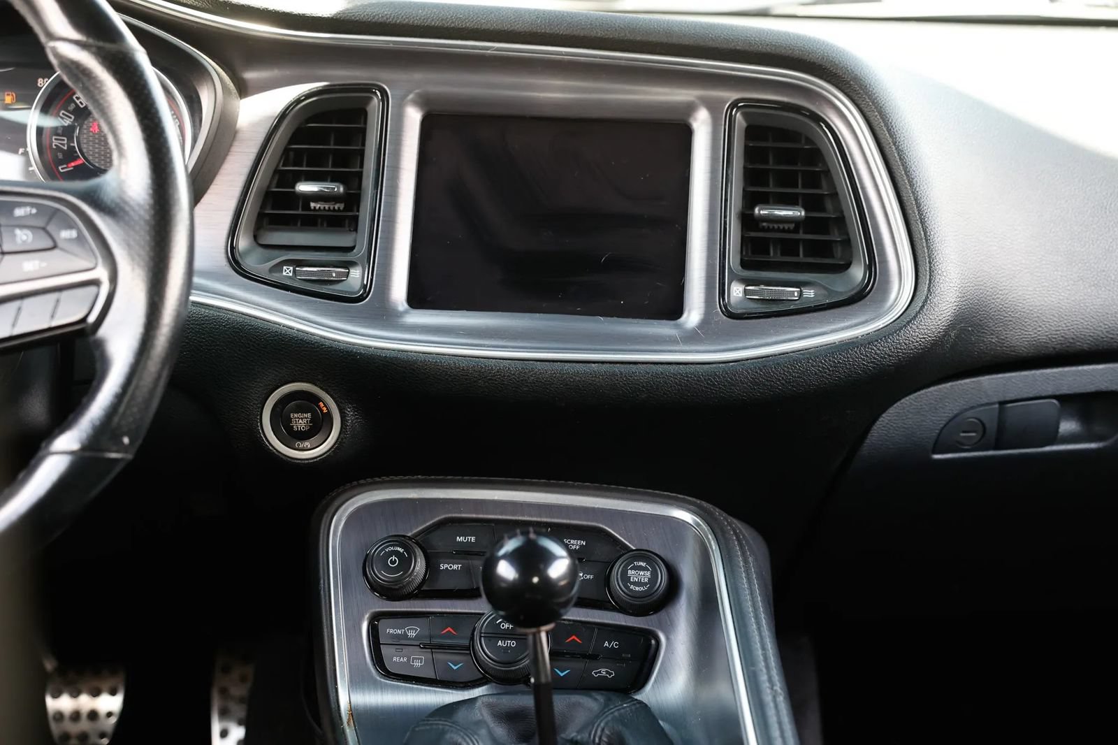 Used 2017 Dodge Challenger R/T Scat Pack RWD image 33