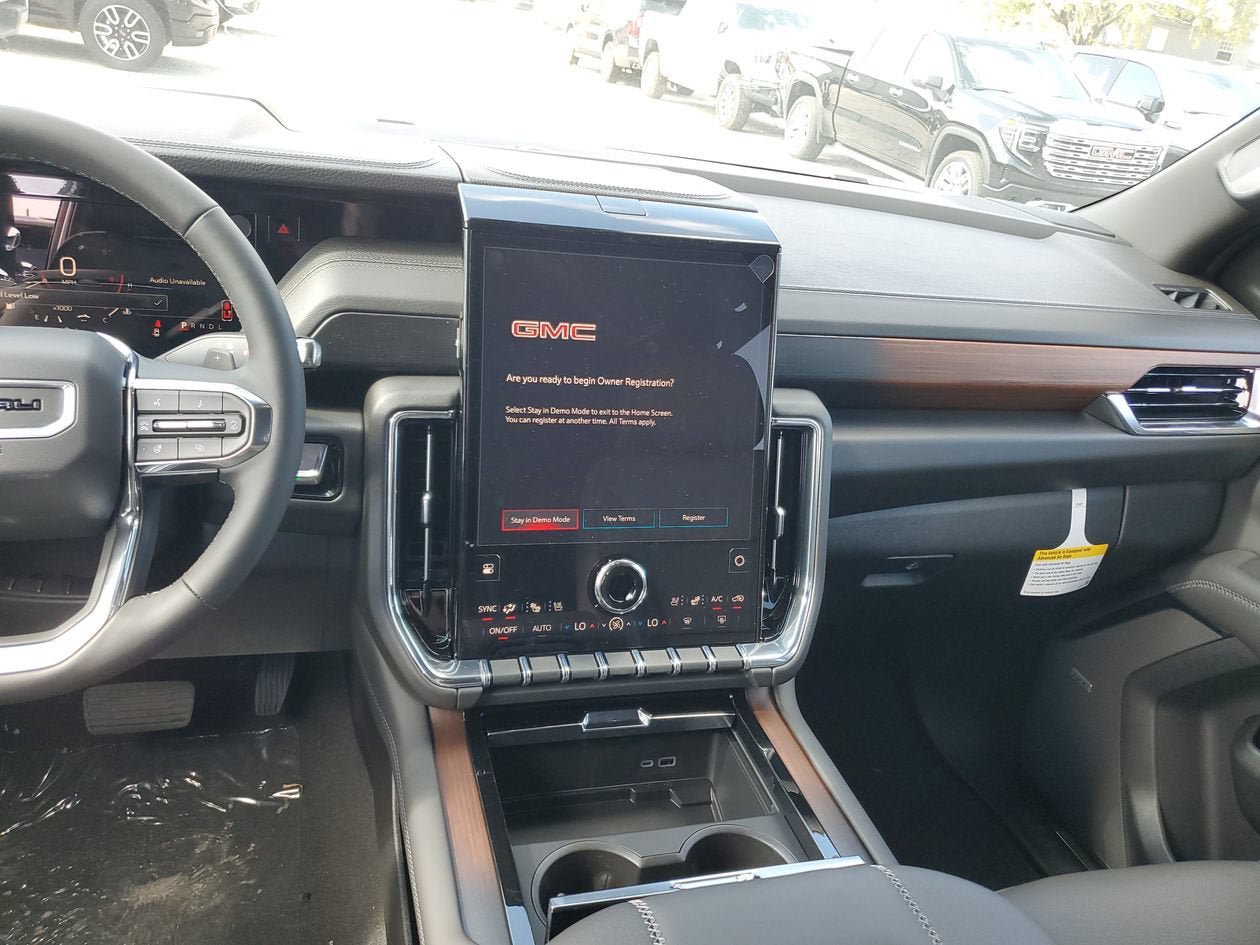 New 2026 GMC Yukon XL Denali RWD image 14