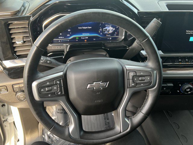 Used 2024 Chevrolet Silverado 1500 LT Trail Boss AWD/4WD image 11
