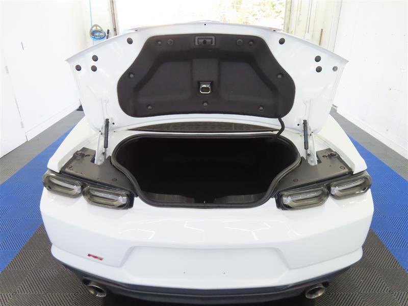Used 2022 Chevrolet Camaro LT w/ RS Package RWD image 9