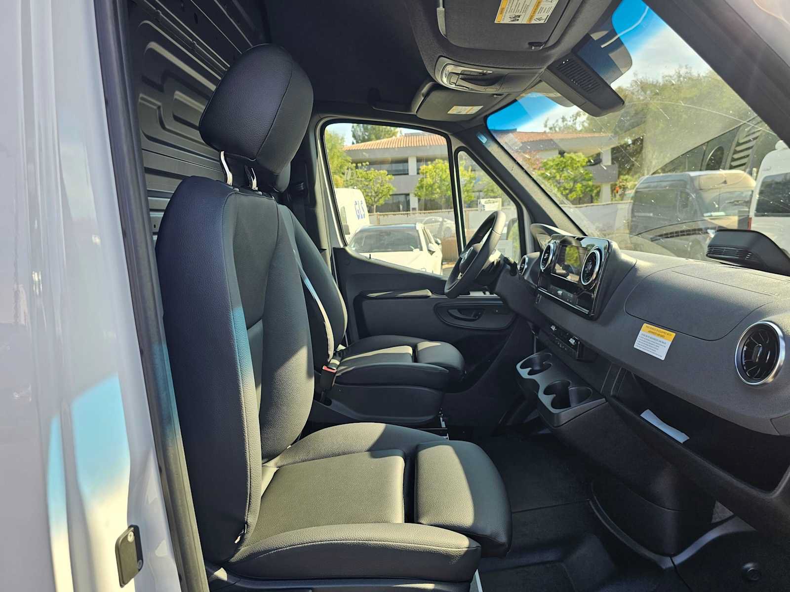 New 2026 Mercedes-Benz Sprinter 2500 image 10