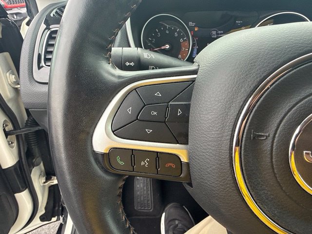 Used 2018 Jeep Compass Limited AWD/4WD image 15