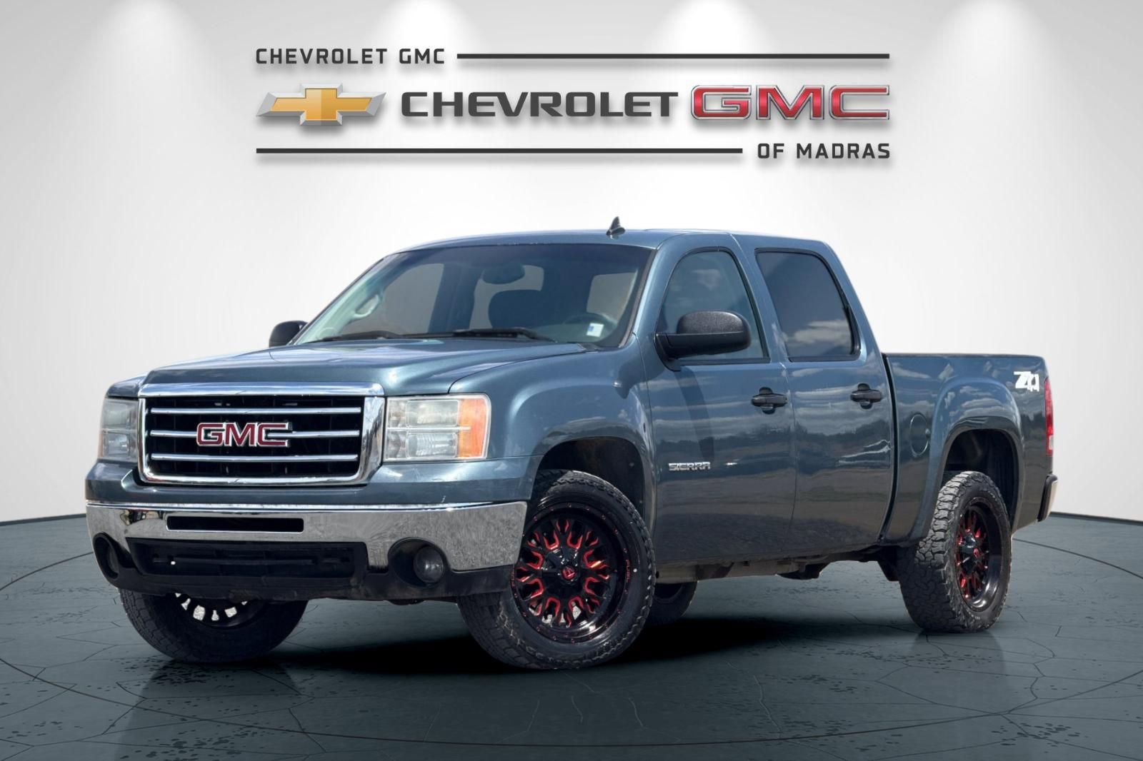 Used 2012 GMC Sierra 1500 SLE w/ Power Tech Package AWD/4WD image 7