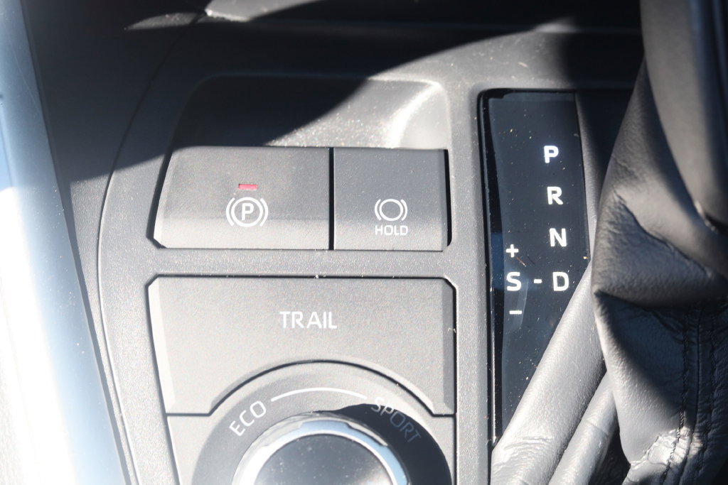 Certified 2024 Toyota RAV4 XLE w/ Convenience Package AWD/4WD image 17
